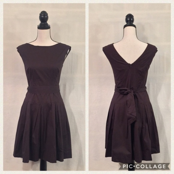 Shoshanna Dresses & Skirts - hoshanna brown boatneck stretch cotton fit & flare dress